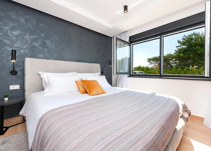 With Private Jacuzzi Garbin 1 And Garbin 2 Διαμέρισμα