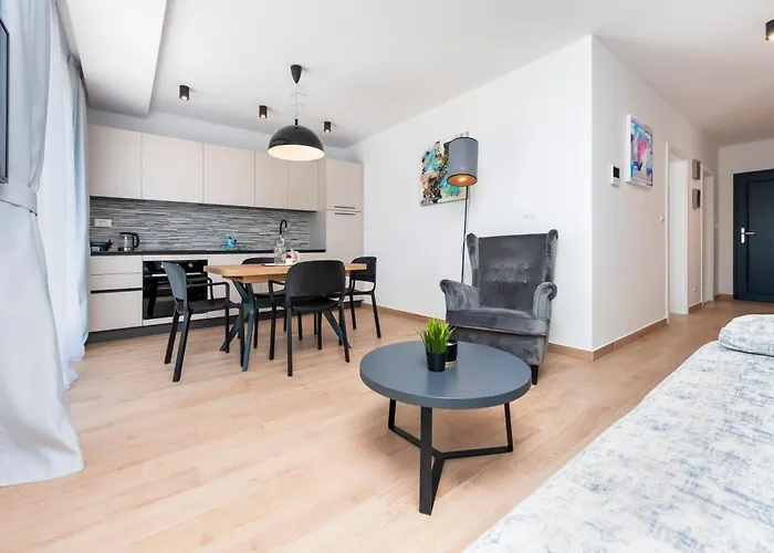 With Private Jacuzzi Garbin 1 And Garbin 2 Διαμέρισμα *