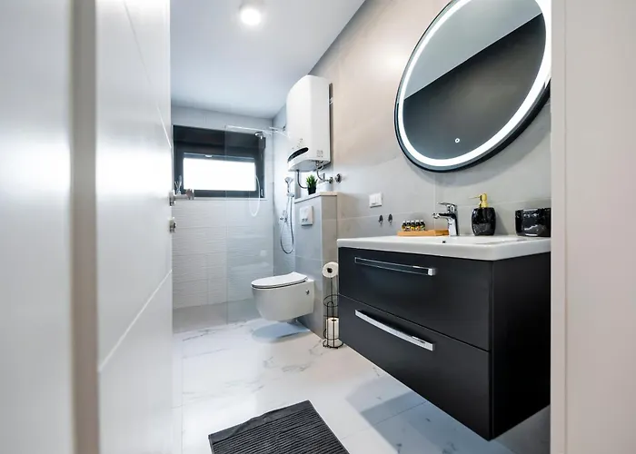 Διαμέρισμα With Private Jacuzzi Garbin 1 And Garbin 2 Ρόβινι