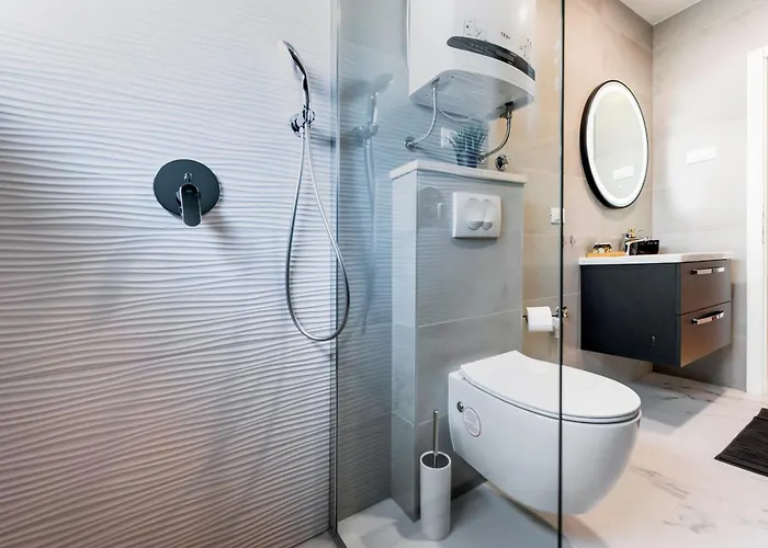 With Private Jacuzzi Garbin 1 And Garbin 2 * Ρόβινι