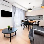 With Private Jacuzzi Garbin 1 And Garbin 2 Апартаменты