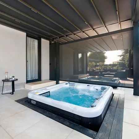 With Private Jacuzzi Garbin 1 And Garbin 2 * Rovinj