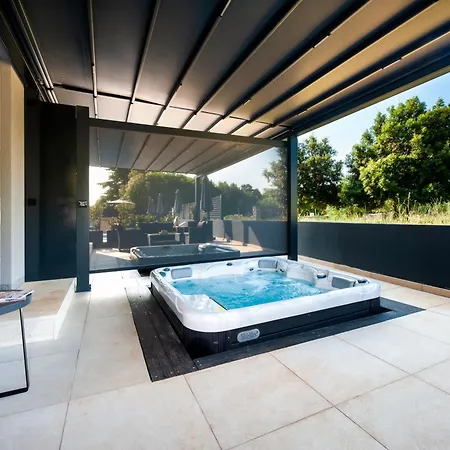 With Private Jacuzzi Garbin 1 And Garbin 2 Rovinj