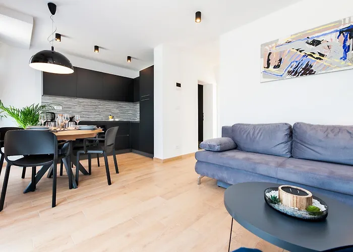 With Private Jacuzzi Garbin 1 And Garbin 2 Apartment