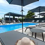 With Private Jacuzzi Garbin 1 And Garbin 2 *