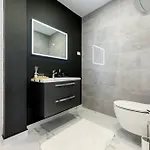 Apartment With Private Jacuzzi Garbin 1 And Garbin 2 *